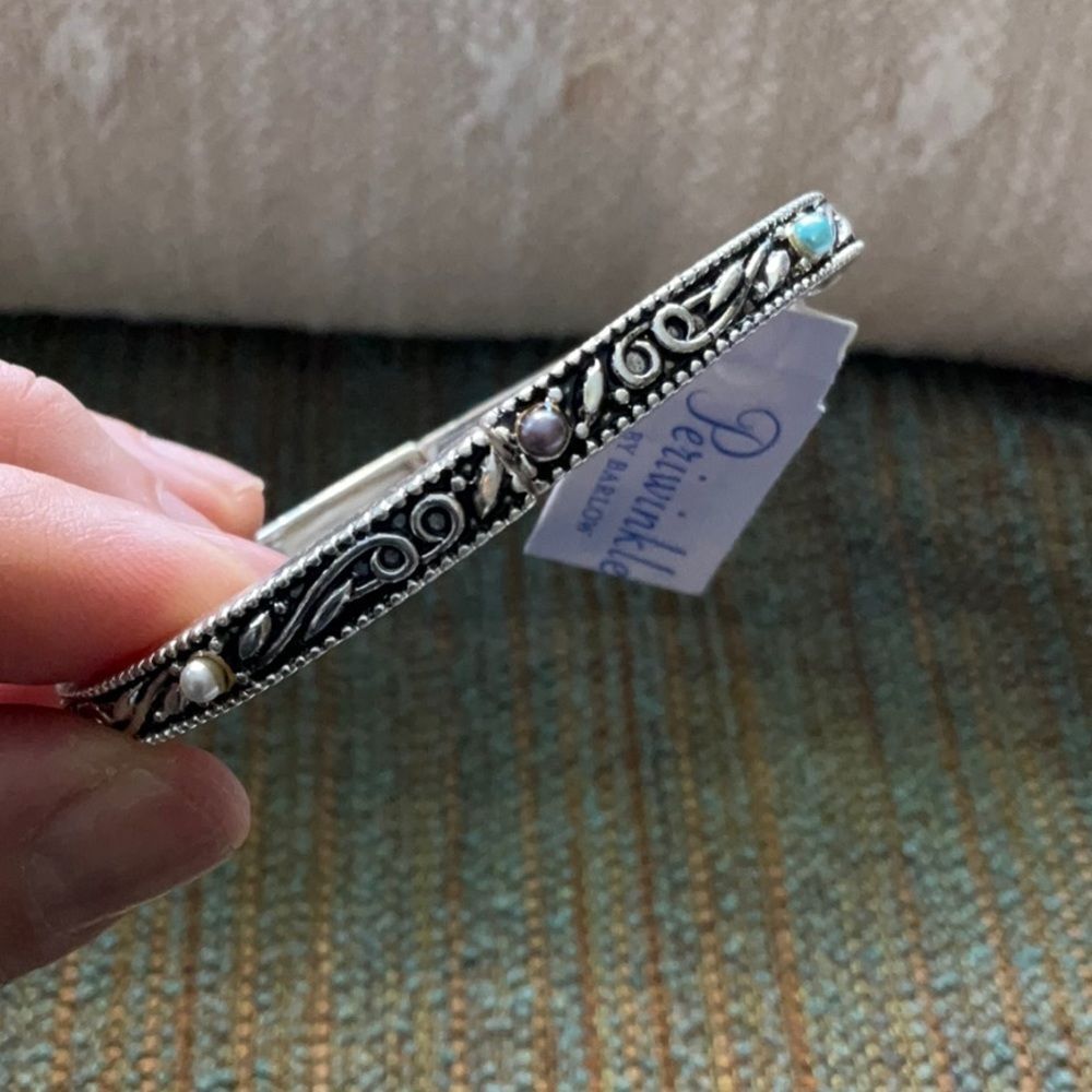 0414 Periwinkle by Barlow Bracelet - Picture 4 of 5